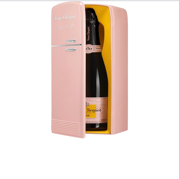 Veuve Clicquot SMEG Fridge - Picture 1 of 3